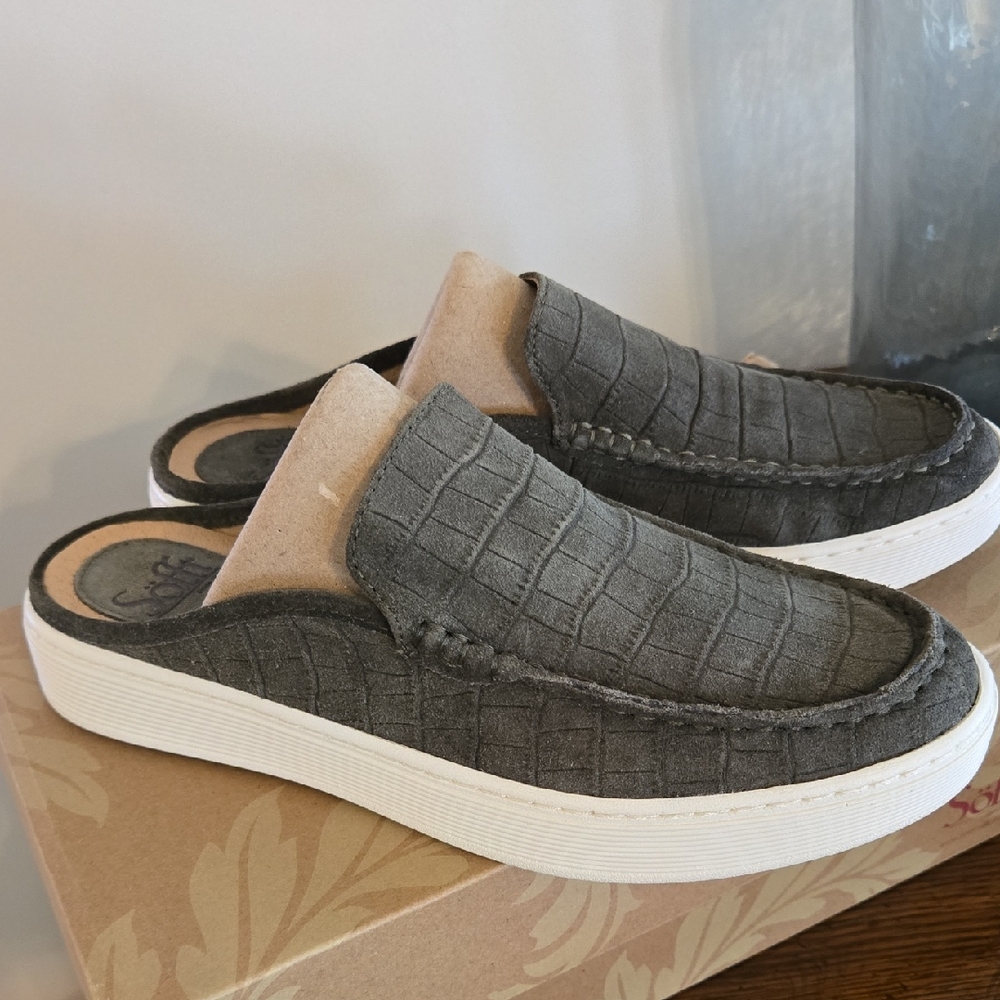 Sofft Olive Suede Slip-On Loafers